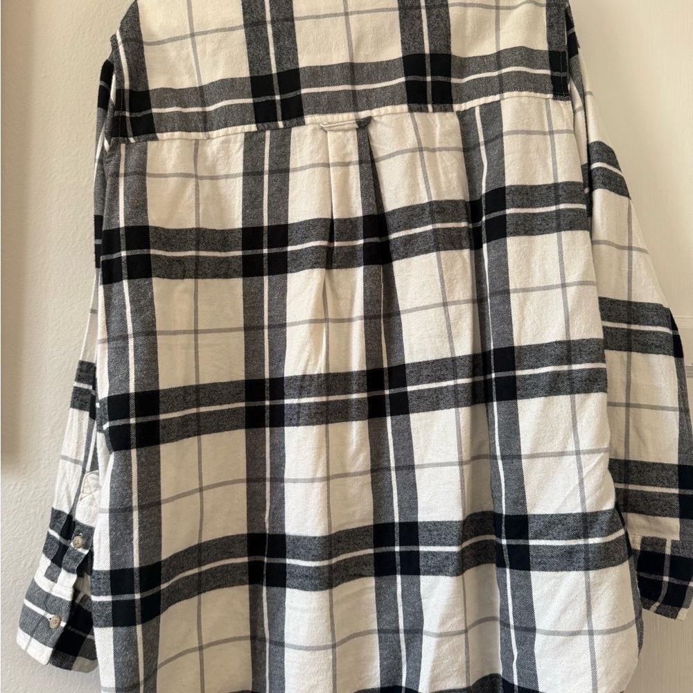 American Eagle Women’s Button Down Flannel 100% Cotton - Picture 4 of 8